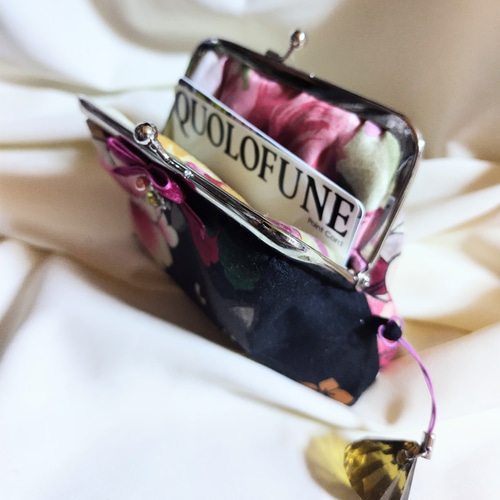 ツンデレ黒猫ちゃん☆がま口 マルチポーチ カードケース ハンドメイド  