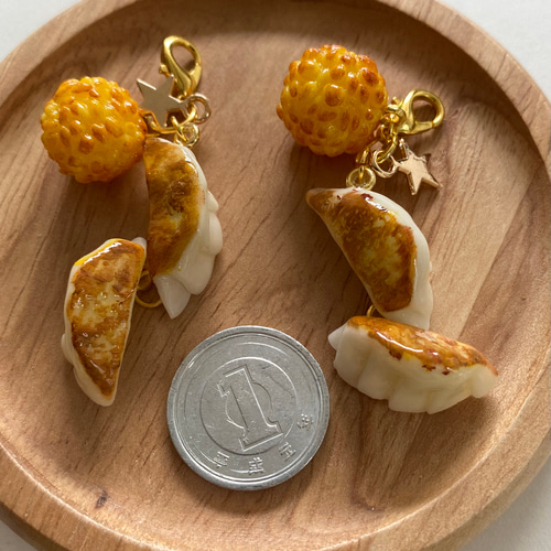 にんにく!!♡焼き餃子♡　えびこぶた　フェイクフード　フェイクスイーツ　中華 にんにく!!♡焼き餃子♡ えびこぶた フェイクフード フェイクスイーツ 中華