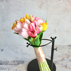 【ウェディングブーケ】オーダー商品　前撮り用　ミックスカラーチューリップのウェディングブーケ 18枚目の画像