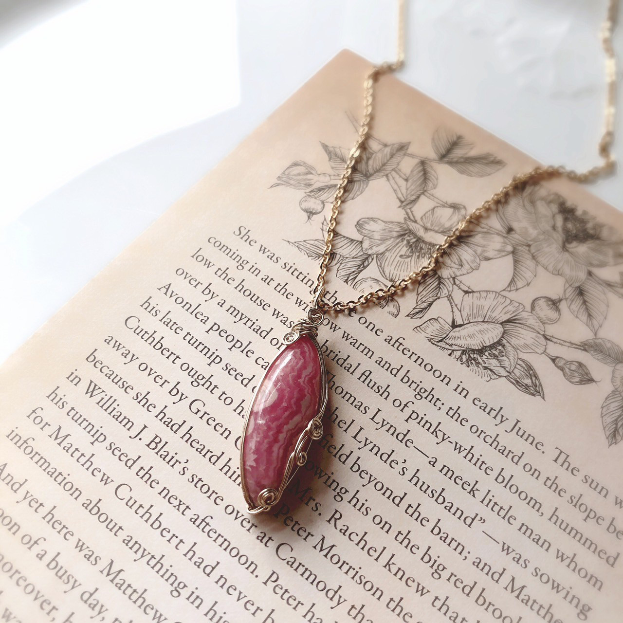 大ぶり！インカローズのワイヤーラッピングネックレス　フカネ巻き®️ 13,000円