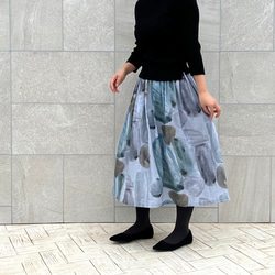 デザイナーズテキスタイルのギャザースカート　ストーン 3枚目の画像