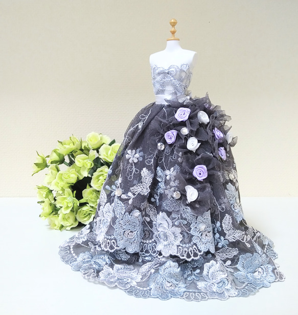 329ミニチュアウェディングドレス☆水色とシルバー刺繍チュール