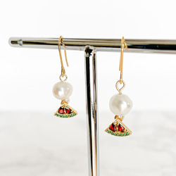 三角スイカピアス 三角スイカのピアス ピアス（スタッド・一粒） hassy 通販