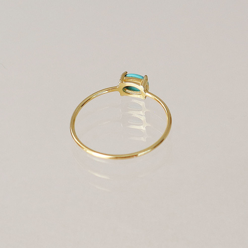 12月誕生石】 ターコイズ オーバルカボション 約6×4mm / Silver925製