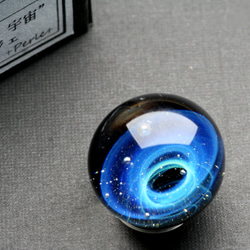 ガラスのオブジェ”宇宙”19mm【 B0459】 1枚目の画像