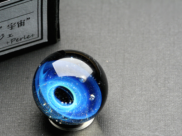 ガラスのオブジェ”宇宙”19mm【 B0459】 3枚目の画像