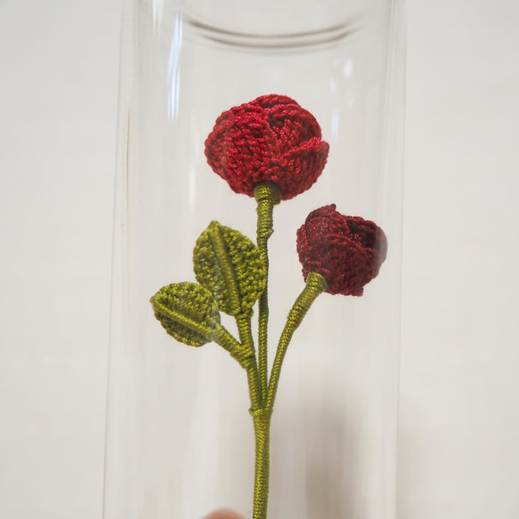 赤い薔薇のガラスボトルフラワー 6枚目の画像