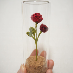 赤い薔薇のガラスボトルフラワー 7枚目の画像