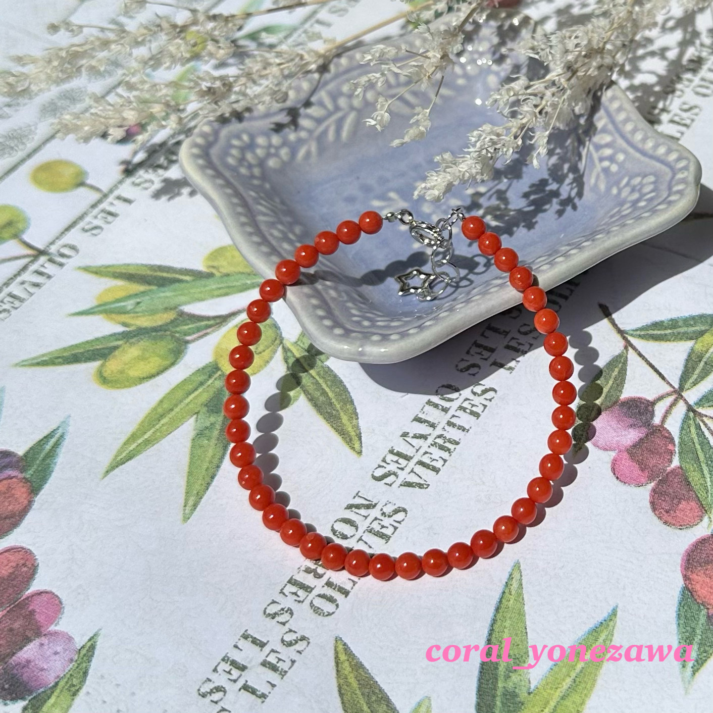 深海の宝石　シンプルな赤珊瑚玉ブレスレット　約4㎜玉　SV製アジャスター付き　R50822H1 16,500円