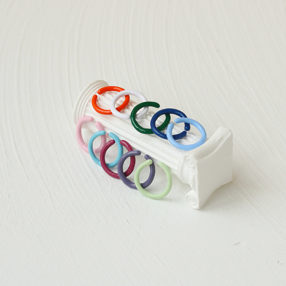 ポップな組み合わせ自由カラフルリング（表面エナメルリッピング加工