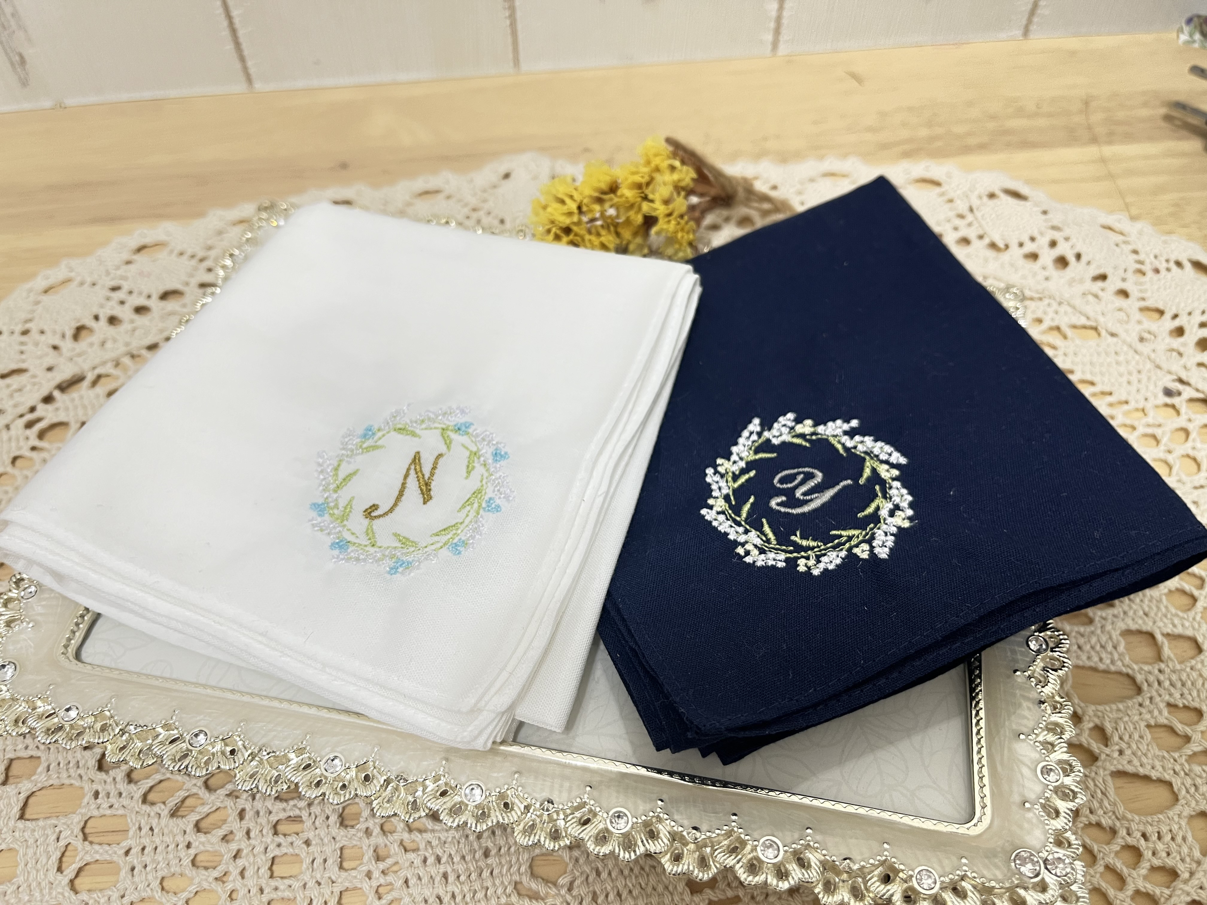 再お値下げハンドメイド刺繍の額