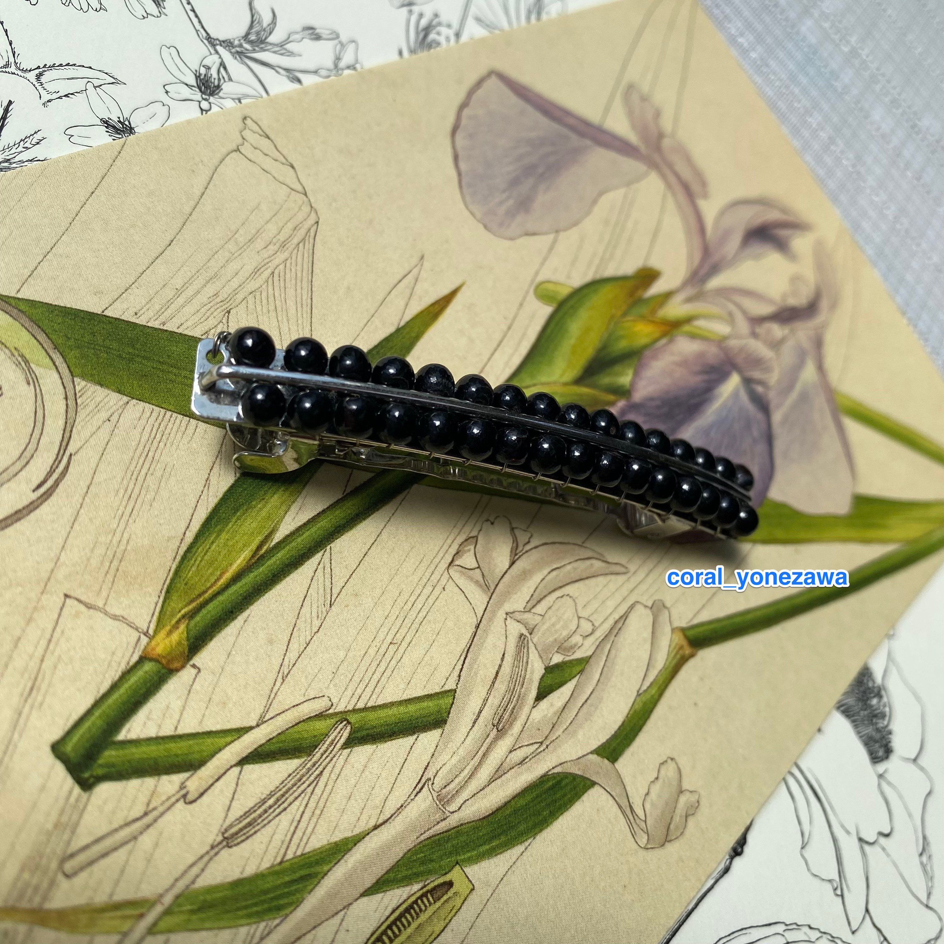 【黒珊瑚】ブラックコーラル　バレッタ