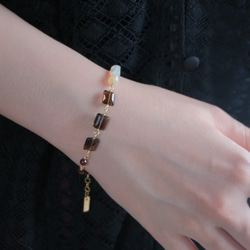 Opal bracelet：天然石オパールブレスレット 淡水グレーパール×スモーキークォーツ×ガーネット 9枚目の画像