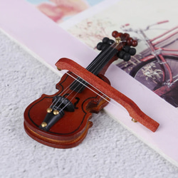 1本　ミニチュア　バイオリン　木製　 楽器 音楽 ドール用品 ドールハウス　オーケストラ　弦楽器 1枚目の画像