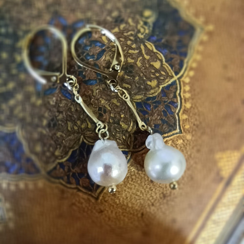 あこや真珠 8〜8.5㎜ 照り艶綺麗 ステンレスピアス アコヤ真珠 ピアス