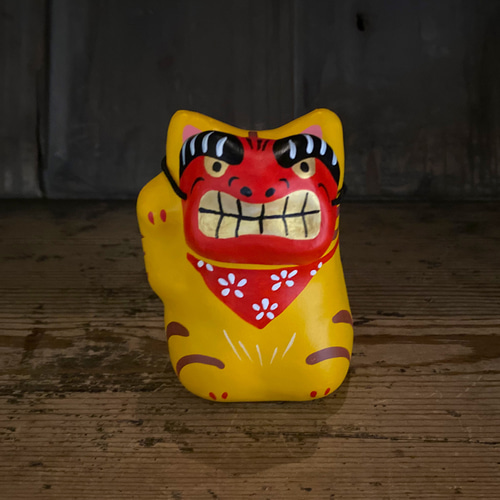 お面をつけれる招き猫(茶トラ) 招き猫 シマハリコ 通販 16438399