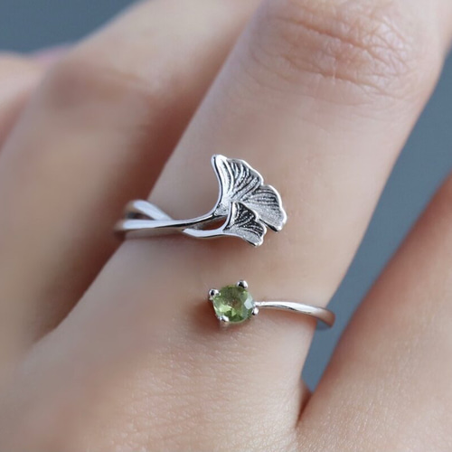 秋の葉のリング＊銀杏＊秋物＊天然石＊誕生石＊シルバー925＊S925