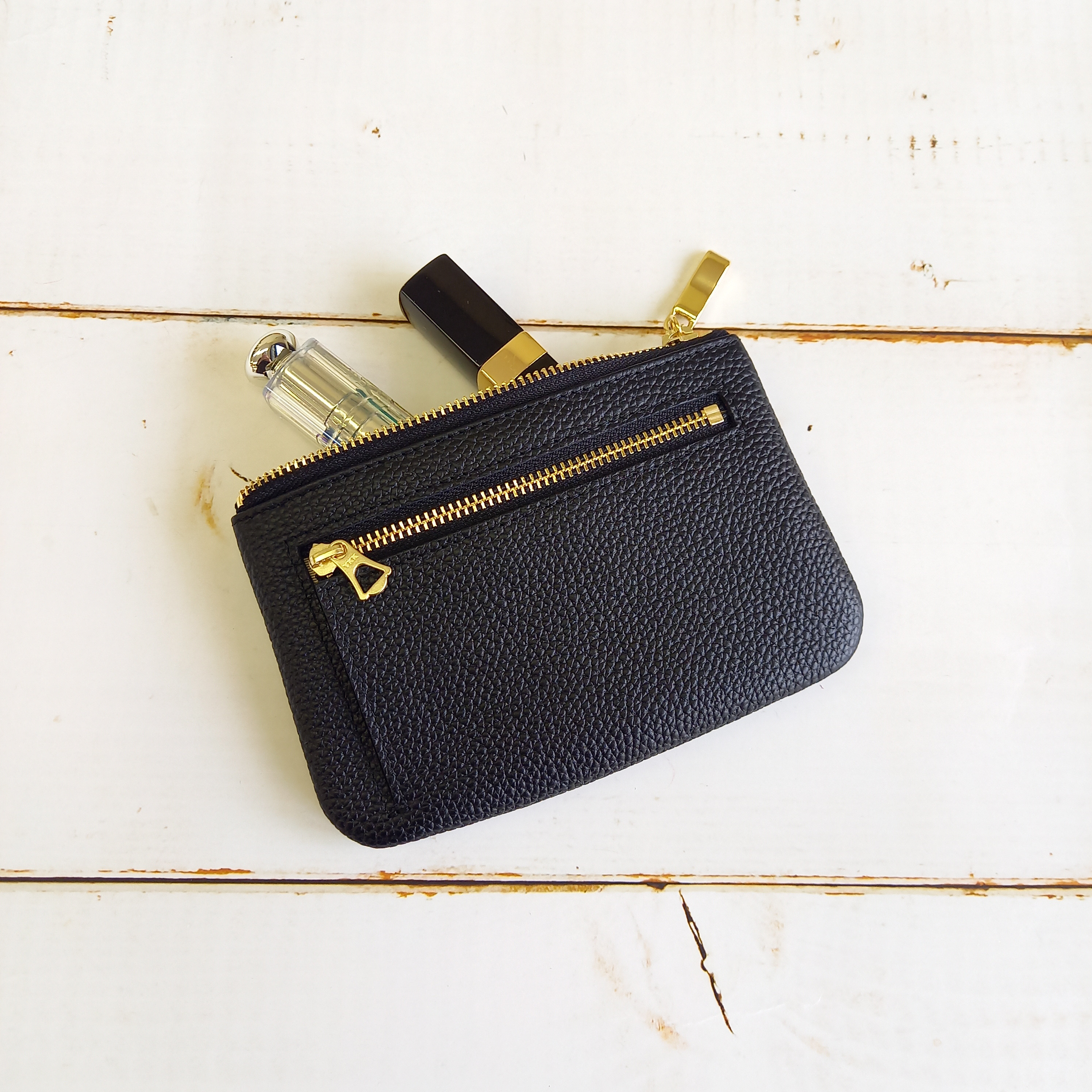 ミニ財布にもなる本革マルチケース(レッド)お財布、カードケース、用途いろいろ！高級イタリアンレザー◇かわつむ