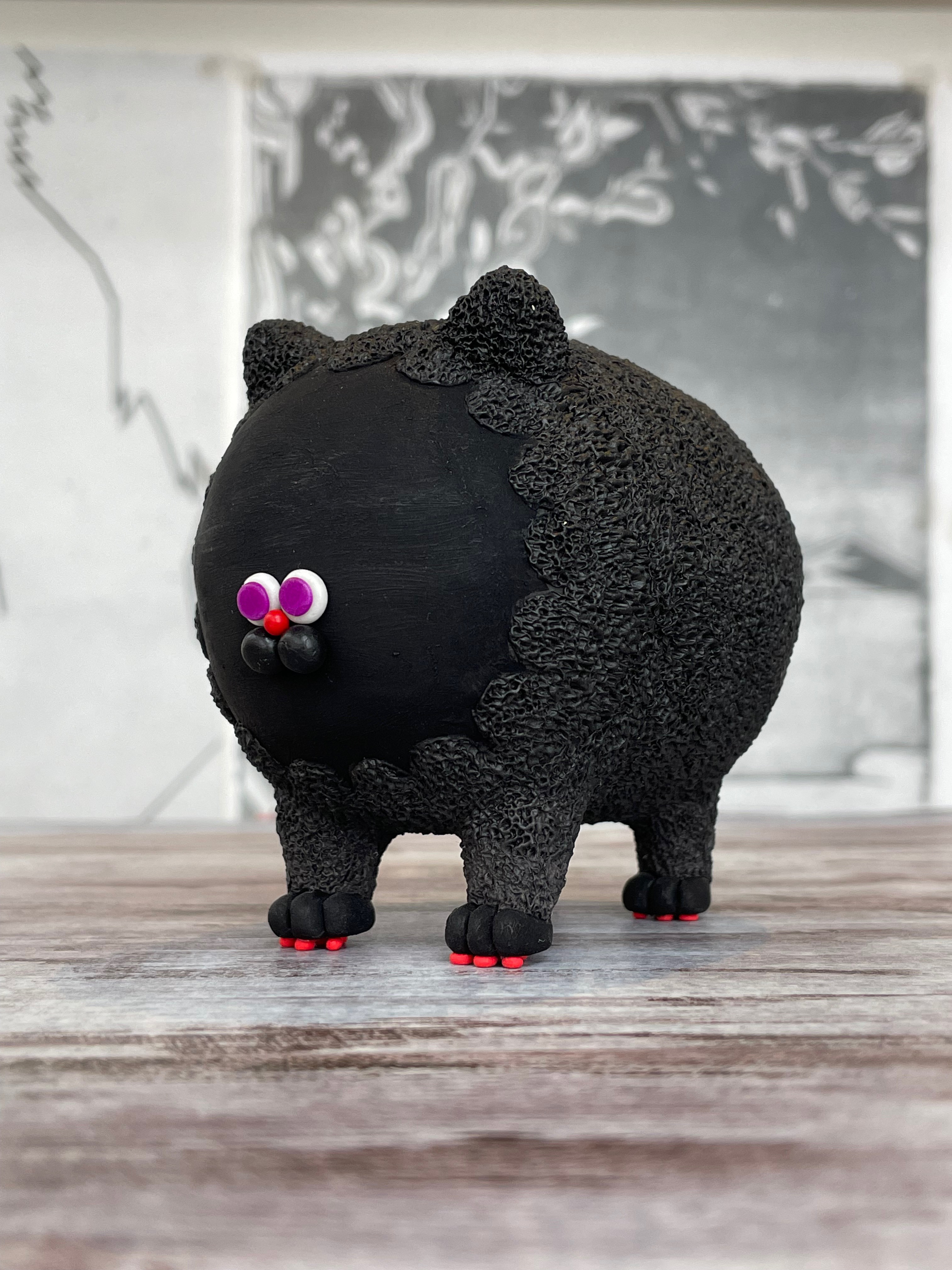 ”高さ80mm”★☆さちくるん(ブラック) ☆ 幸せを招ぶ置き物として ★ 笑顔にさせるために頑張ってます。