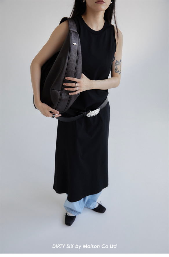 深茶咖 3色 賽巴餃子包 大容量褶皺設計腋下單肩包 做舊水洗皮 第10張的照片