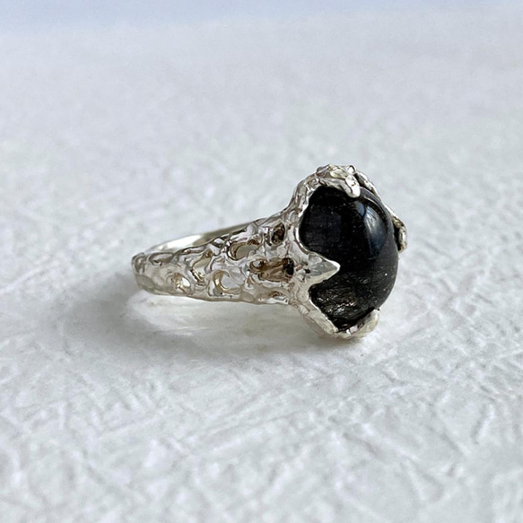サゲニティッククオーツのリング【Melty ring＜Sagenitic quartz＞】 4枚目の画像