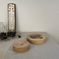 [免運費] 配件托盤圓形小袋子鑰匙托盤圓形木製雜貨韓國室內裝飾洗手間存放斯堪的納維亞鑰匙 第10張的照片