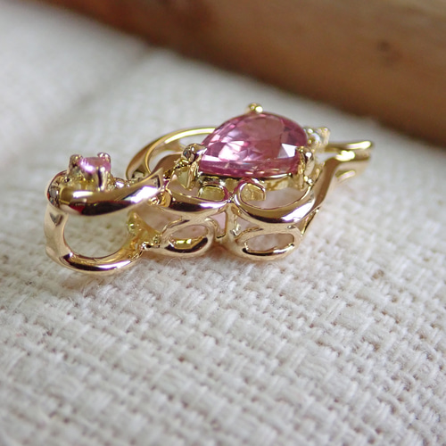 k18天然ダイヤモンドピンクサファイアペンダントトップ K18 WG&YG ピンクサファイア ダイヤモンドペンダントトップ K18PG