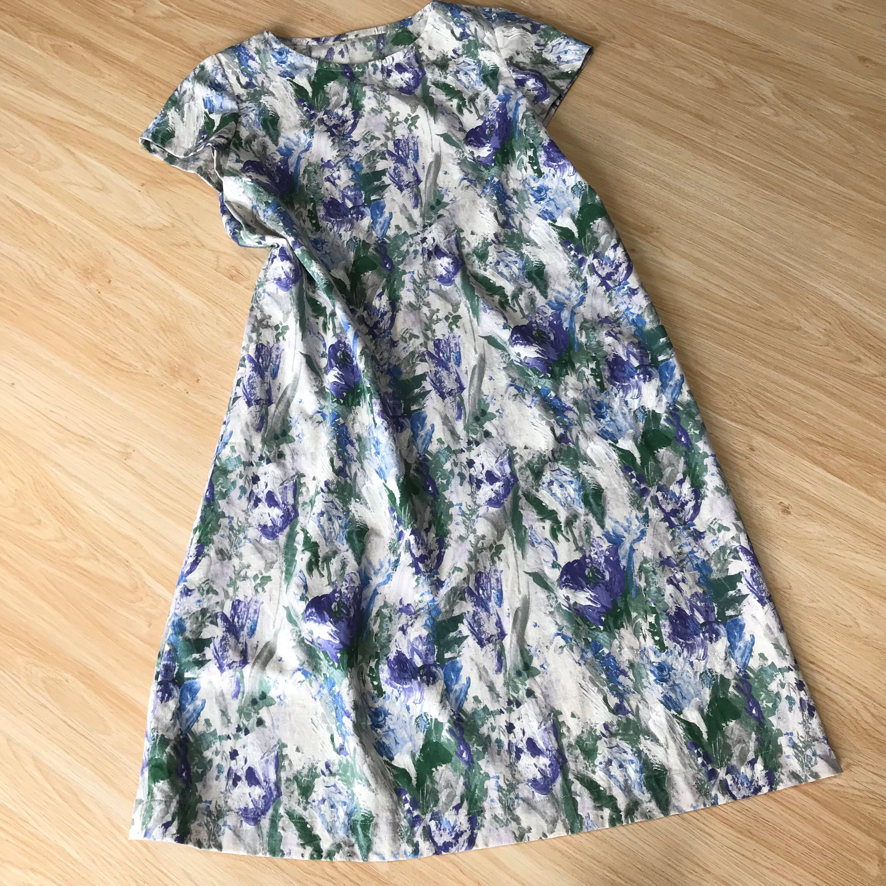 綿/麻シーティング　花柄　半袖　ワンピース