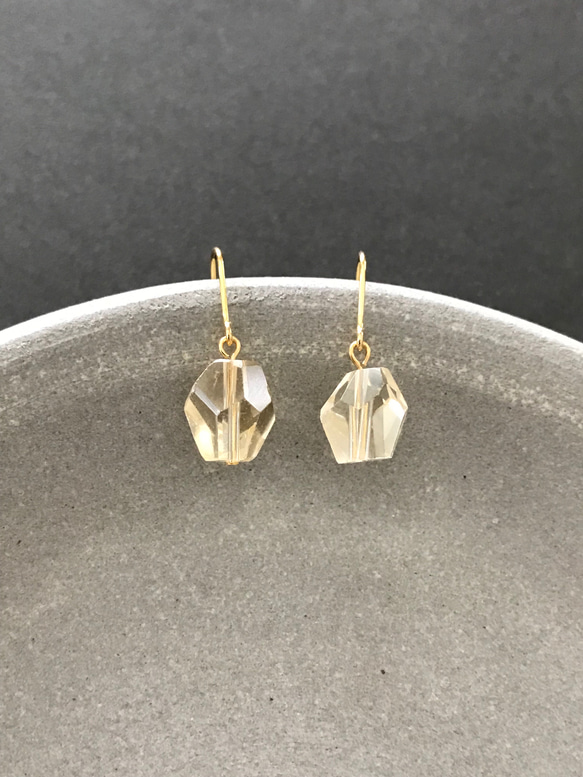 ［再販］美しいシトリン♚ピアス/ノンホールピアス 2枚目の画像