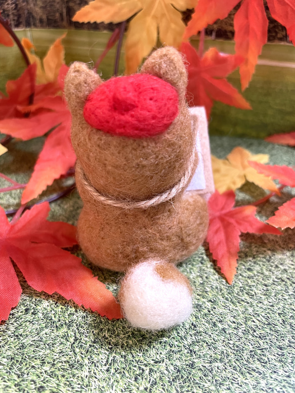 芸術の秋お絵描きに夢中な柴犬ちゃん羊毛フェルト 5枚目の画像