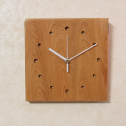 縁起の良い木《いちい（一位）》天然木　木製時計21（掛け時計） 1枚目の画像