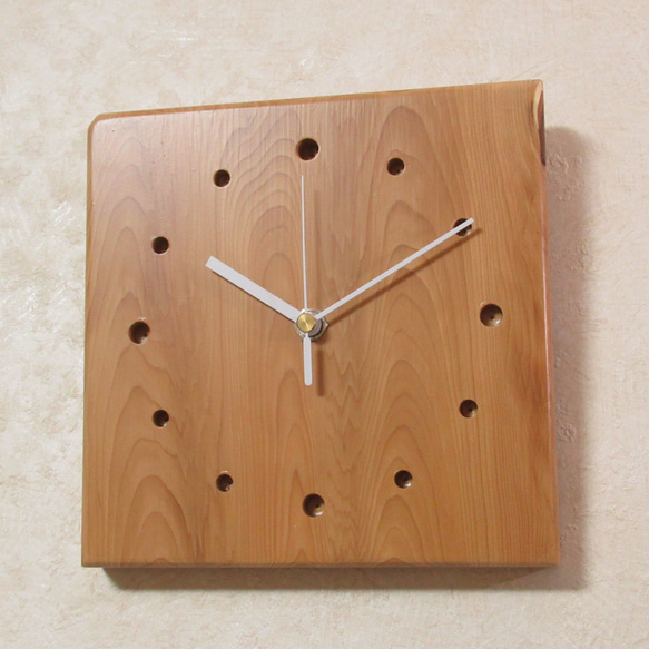 縁起の良い木《いちい（一位）》天然木　木製時計21（掛け時計） 6枚目の画像