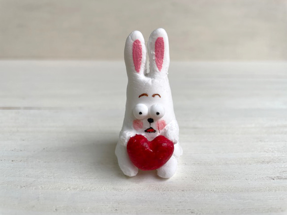 ウサギ　粘土　テグス ウサギ 粘土 テグス ずっとあなたの傍に居てくれるうさぎの置物こと