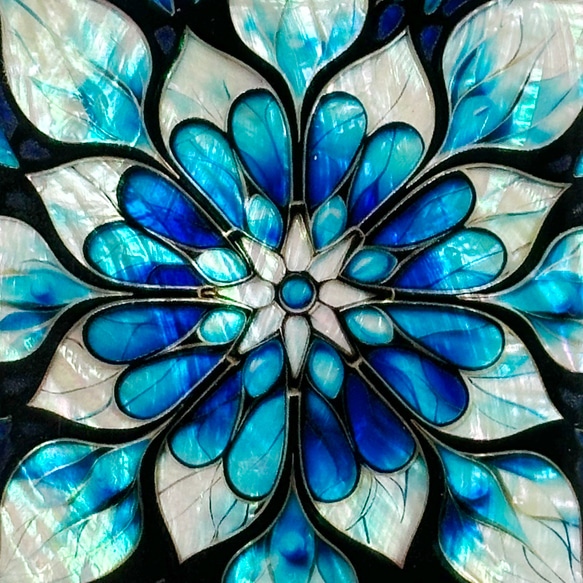 適用於 iPhone 15 的珍珠母貝風格天然貝殼曼陀羅圖案手機殼，柔軟，花卉藝術圖案，防震保護套，型號 031 第4張的照片