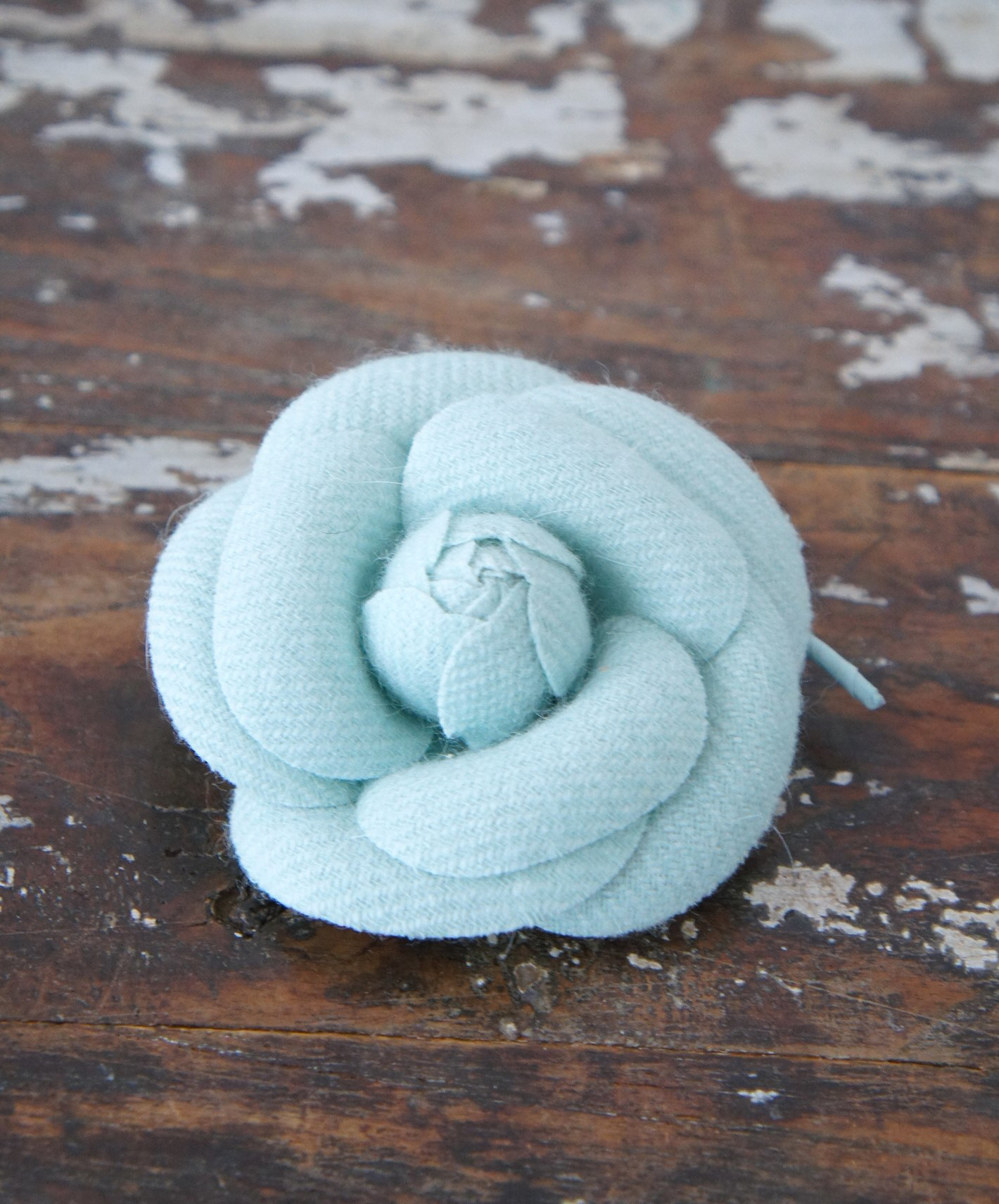 ツイード・カメリアコサージュ[ライトブルー]camellia light blue