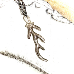 鹿の角モチーフのネックレス(S)／シルバー製 8枚目の画像