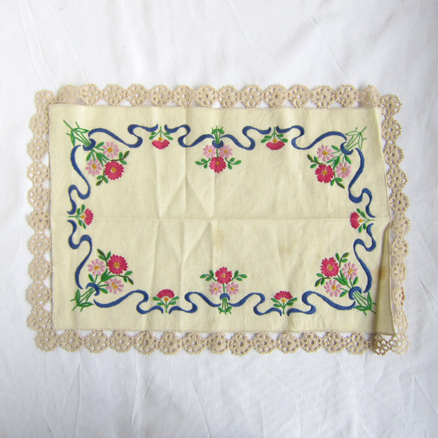 フランスヴィンテージ 刺繍 センターテーブルクロス レース 49