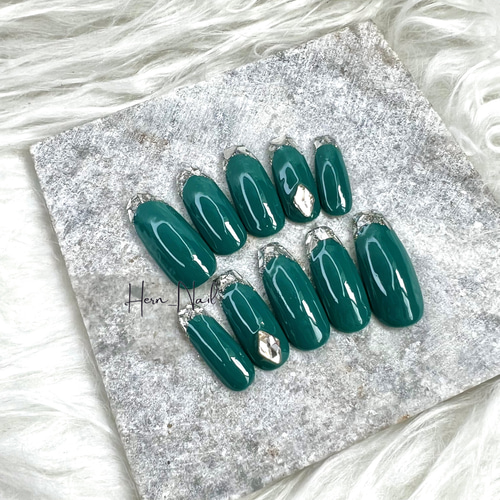 クリアブラウン×ダークグリーン ネイルチップ チップ種類、カラー変更可能》ダークグリーンガラスフレンチネイル