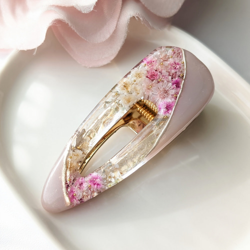 お花のレジンヘアクリップ パープルピンク ボタニカル ドライフラワー  