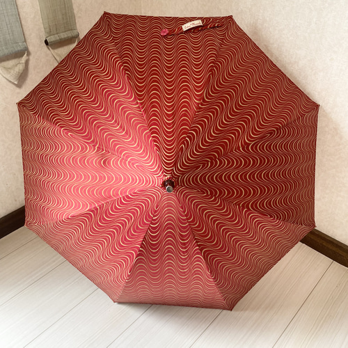 ハンドメイド　雨ゴートから作った晴雨兼用パゴダ日傘　春遠からじ 雨ゴートから作った晴雨兼用パゴダ日傘 春待月 | iichi 日々の