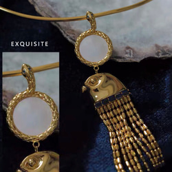 《イーグルヘッドスネーク》オリジナルデザイン 古代エジプト ハイセンス タッセルネックレス ゴールド キラキラ シェル 11枚目の画像