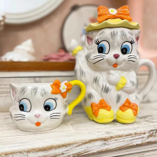 猫ちゃん陶器カップ ハンドメイド リボン かわいい 猫ちゃん陶器カップ ハンドメイド リボン かわいい