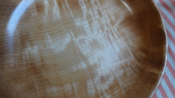 栃の木の深めのペア重ね皿 9枚目の画像