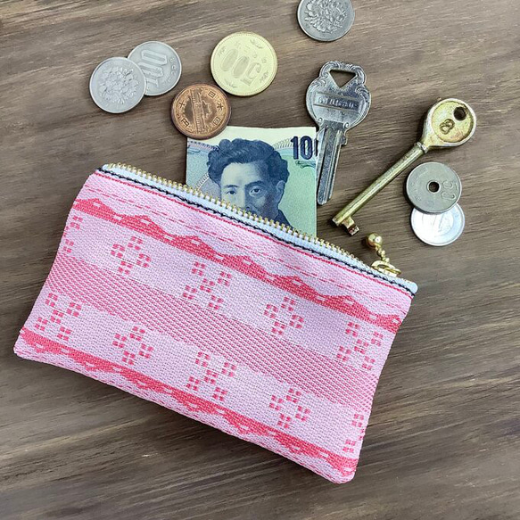 畳縁　硬幣錢包　名片夾　日式　沖繩的傳統圖案　沖繩　 粉色 第2張的照片