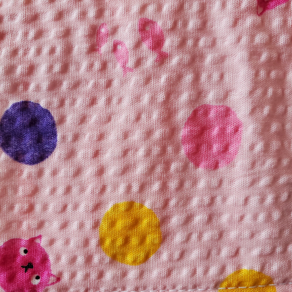 ネコ、時々サカナのカラフルな水玉模様●　立体マスク　薄手　大　ピンク　リップル生地　インナー　カバー　浴衣 甚平 現品 13枚目の画像