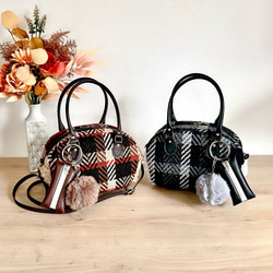 ミナペルホネン　ハンドメイド　がま口　タンバリン　バッグマチ広め　短ストラップ付 ミナペルホネン ハンドメイド がま口 タンバリン バッグマチ広め