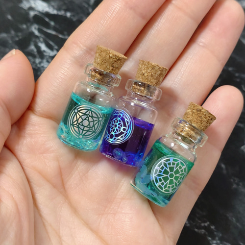 魔女のポーション ミニサイズ(+30円でボールチェーンお付けし