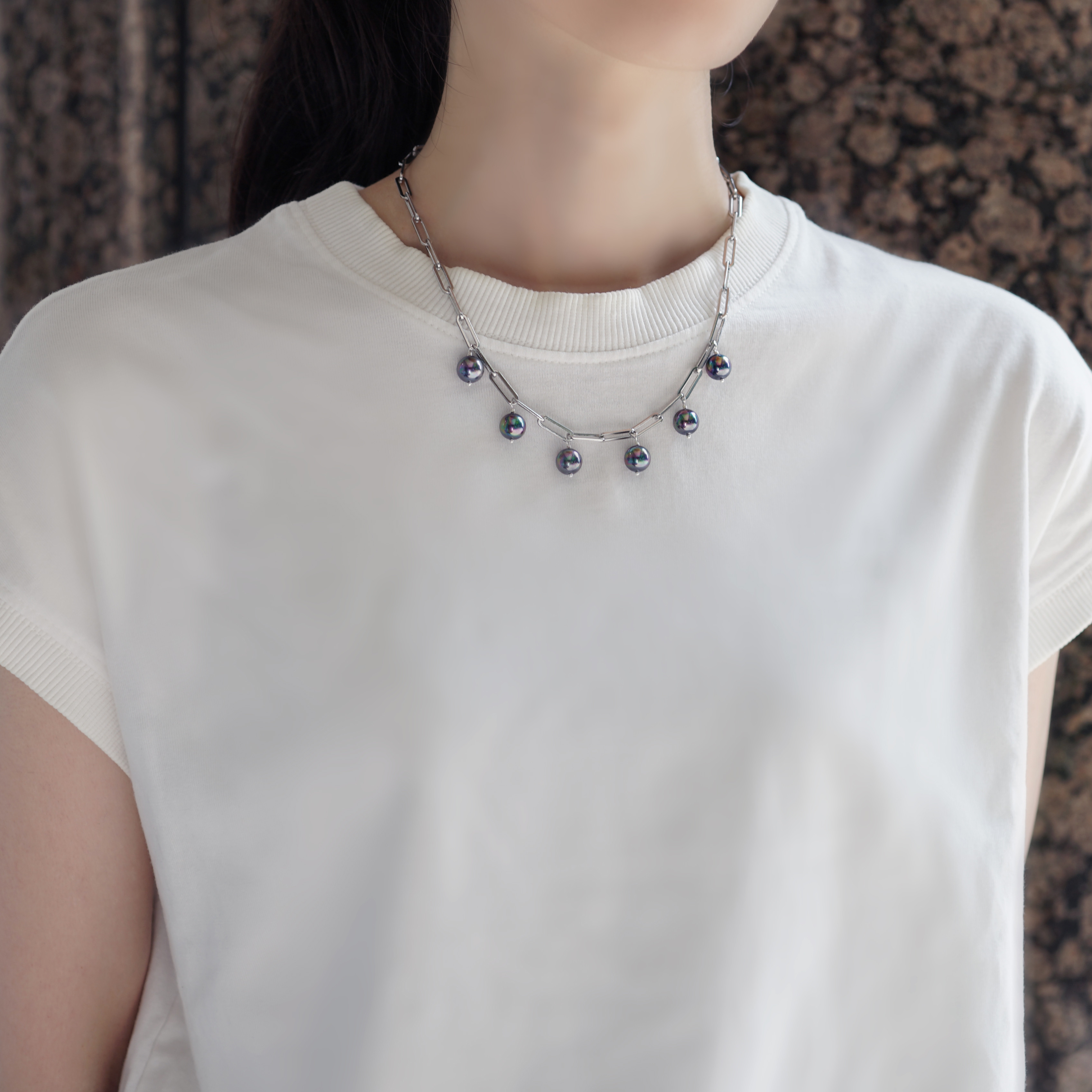 サージカルステンレス★ピーコックパールのマンテル45cmネックレス　～Eveliina