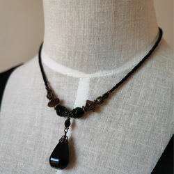 ドロップ型ブラックオニキスのアンティーク風ネックレス 10枚目の画像