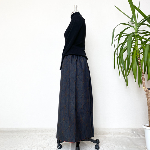 大島紬作務衣+ロング巻きスカート+ウエストゴムパンツ３点セット お仕立て品未着用 大島紬作務衣+ロング巻きスカート+ウエストゴムパンツ3点セット